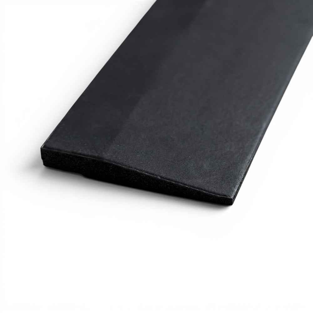 RAMPA PARA LOSETA DE CAUCHO CON LÁMINA SUPERFICIAL EPDM, MEDIDAS 1000X147 MM, NEGRO